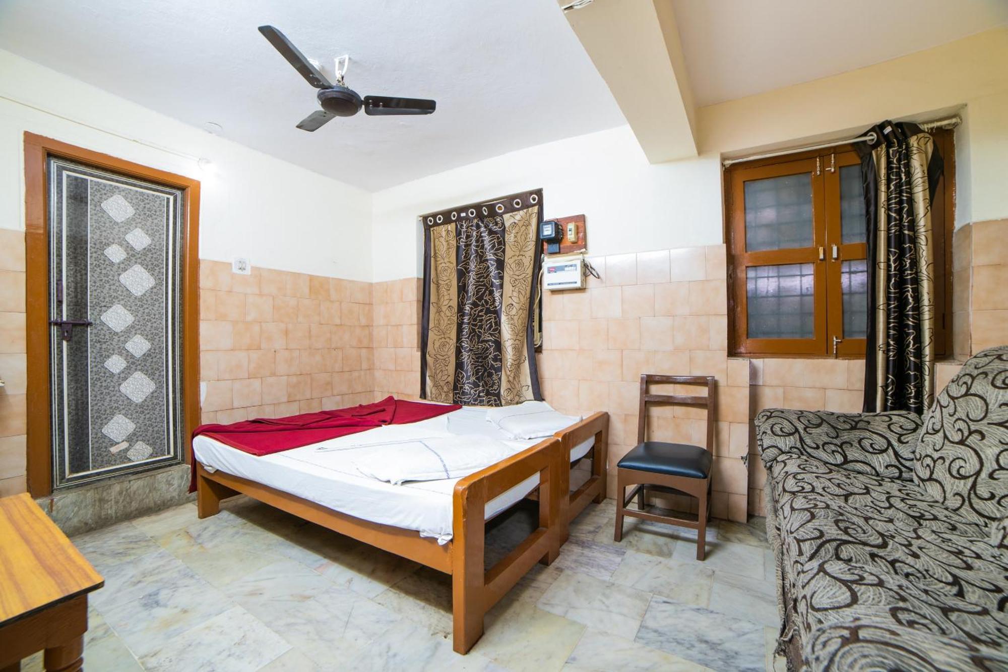 Hotel O Sree Radha Lodge Near Snow World Secundurabad Eksteriør billede