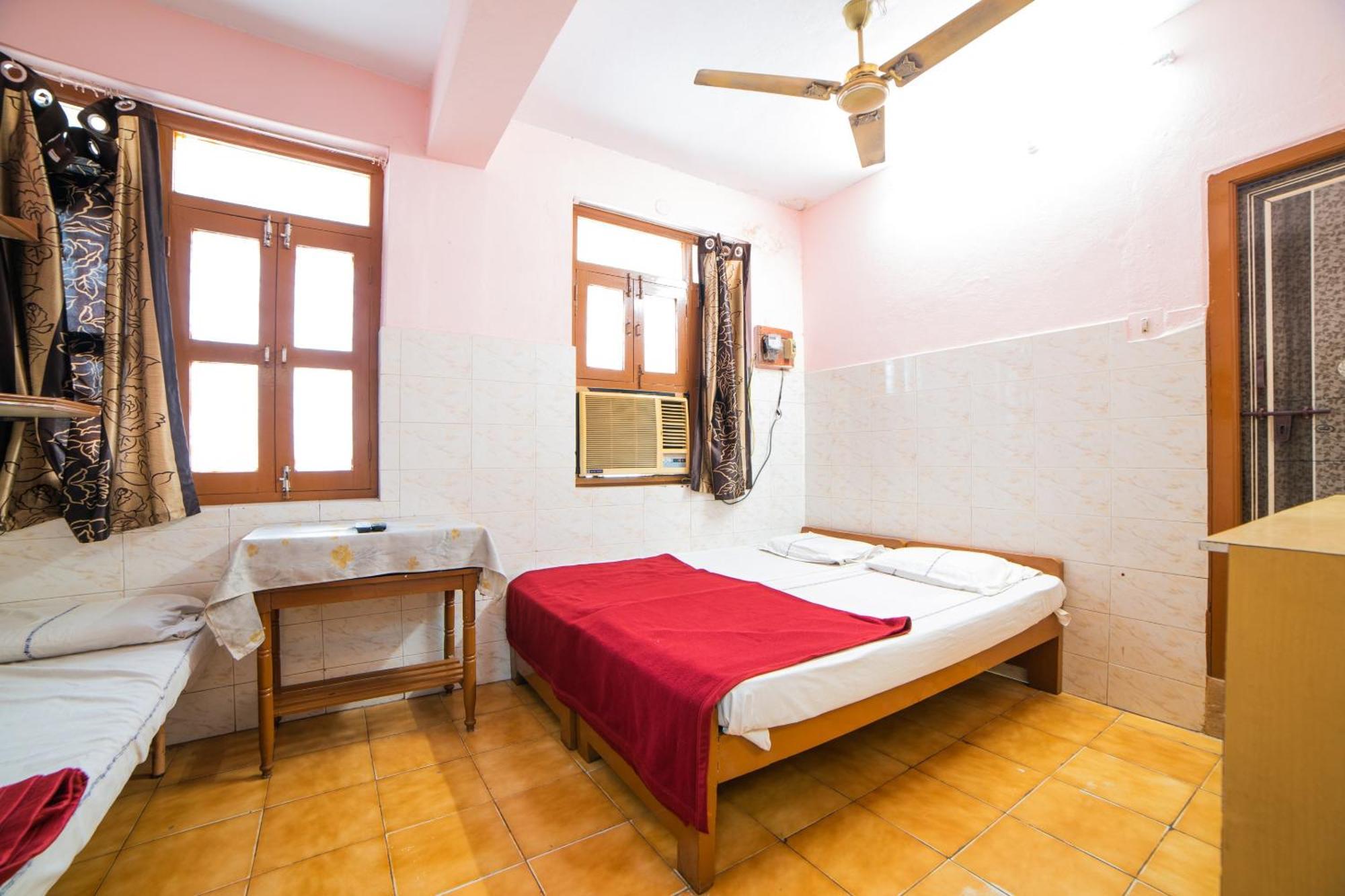 Hotel O Sree Radha Lodge Near Snow World Secundurabad Eksteriør billede